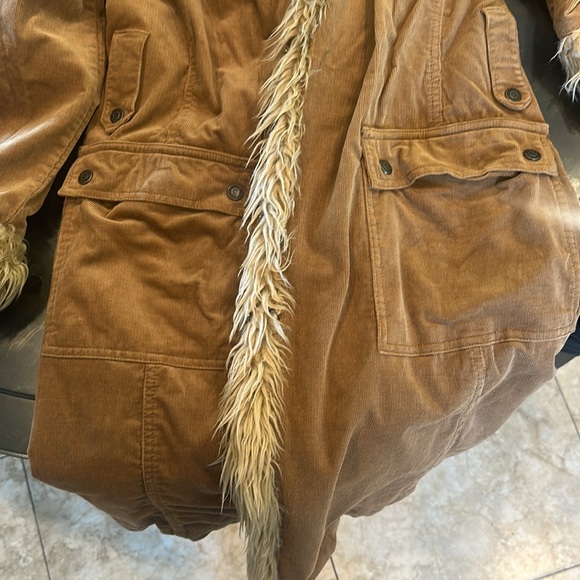 Corduroy Faux Fur Trench-coat - L - Picture 3 of 7
